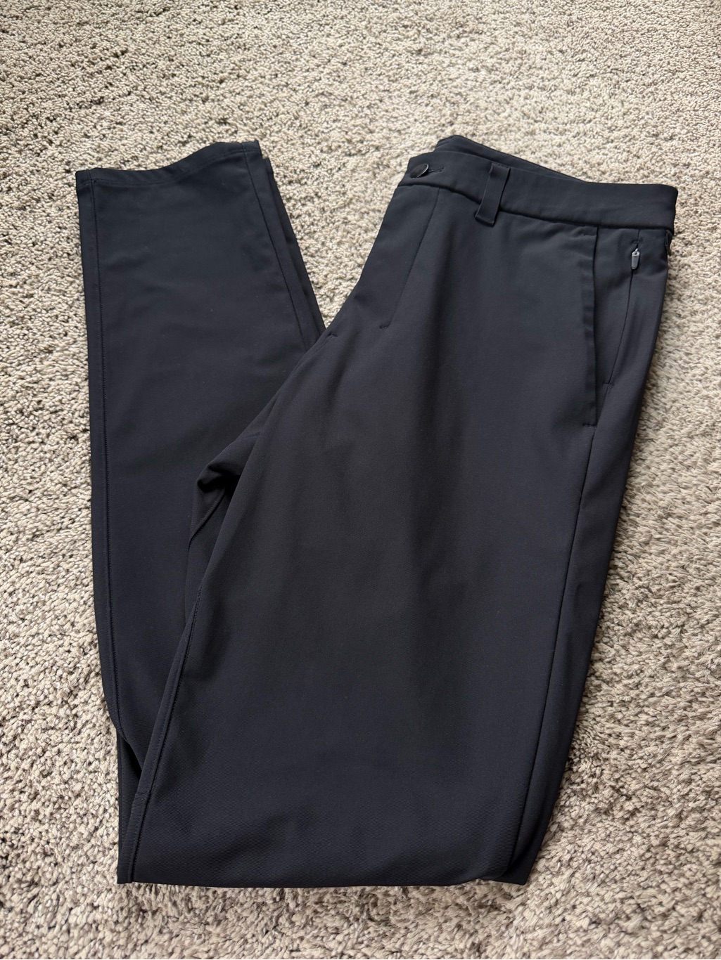 Lululemon Athletica Men's Black Dress Pants - Sleek Tailored Design